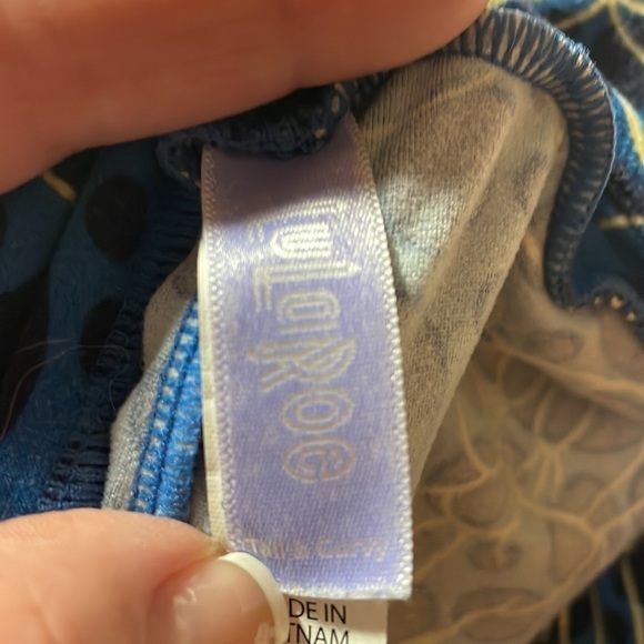 *Lularoe Tall & Curvy EUC - Minnie Mouse print - Picture 2 of 3